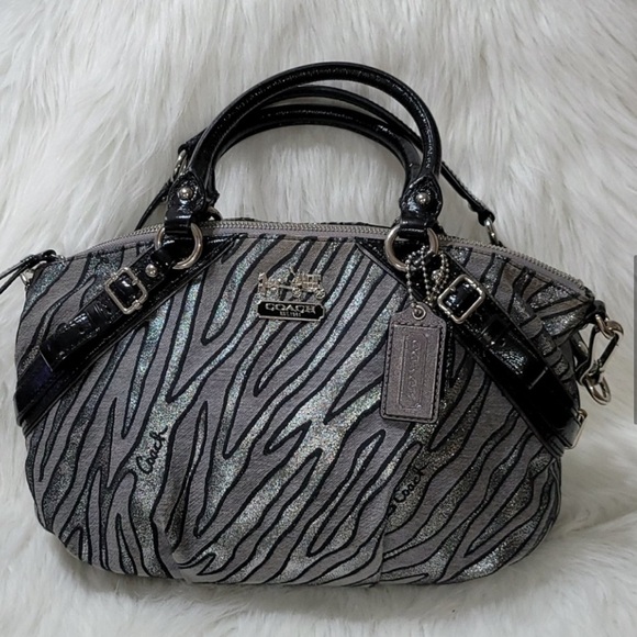 😍Coach Limited Edition Madison Sophia Lurex
Zebra handbag & matching wallet🤍 - Picture 2 of 11